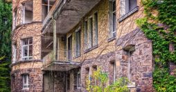 improve aging home