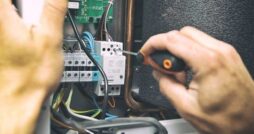How To Tell if a Home Electrical System Needs To Be Repaired