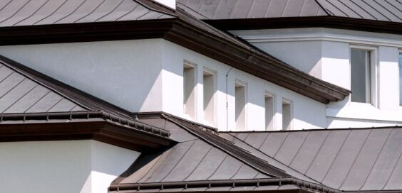 7 Reasons To Choose a Metal Roof for Your Home