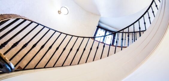4 Advantages of Spiral Staircases in Your Home